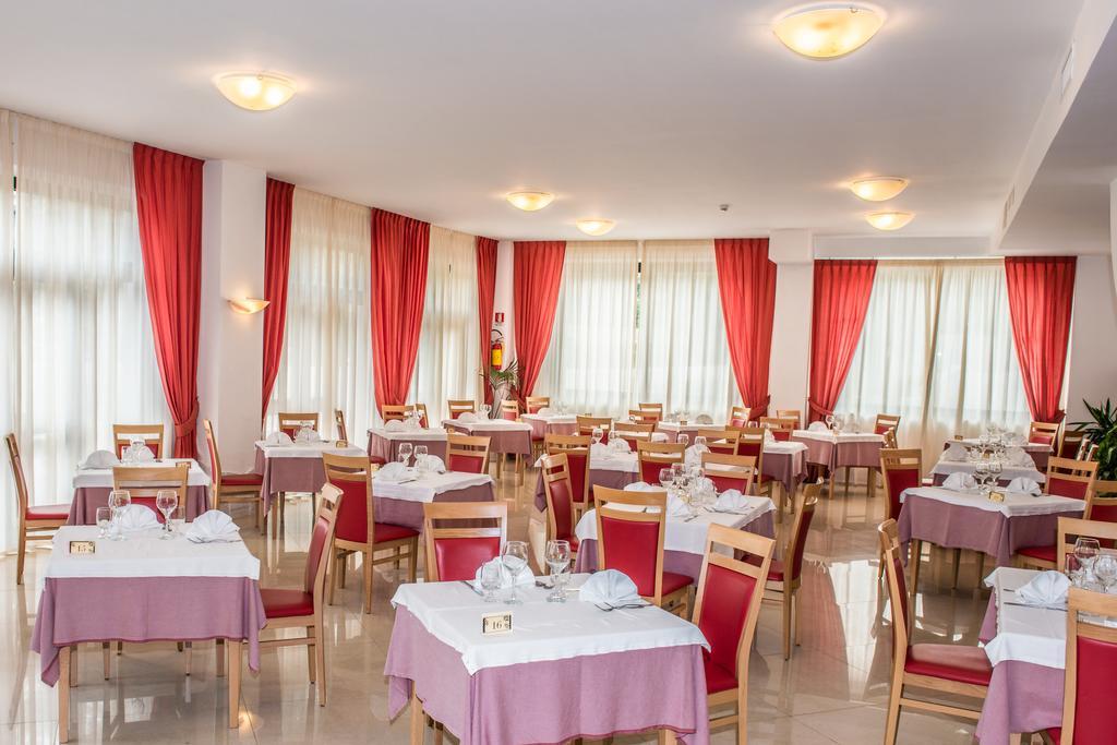 Hotel Delle More Vieste Kültér fotó